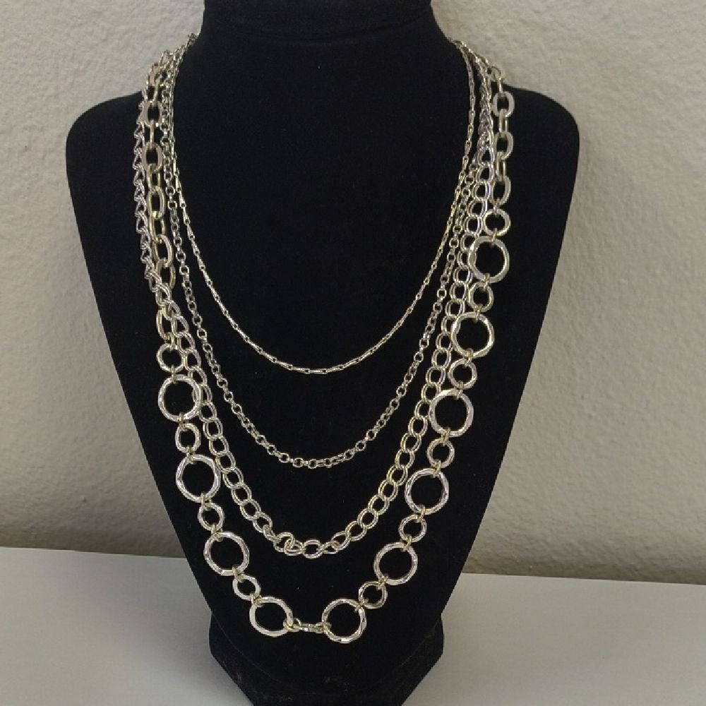 Robert Rose Silver Tone Necklace